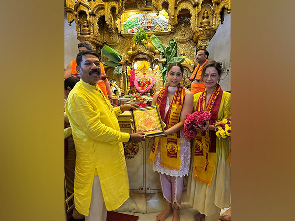 Mona Singh, Sharvari visit Siddhivinayak Sanctuary in front of arrival of their film 'Munjya'