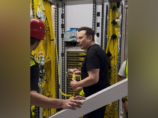 Elon Musk moves SpaceX and X base camp to Texas, refers to new California regulation that 'goes after families'